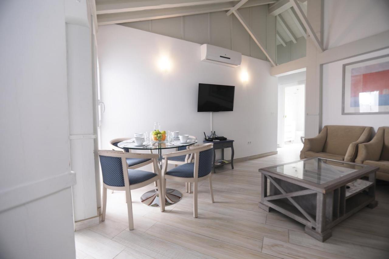 Apartamento Isla de Arriarán Málaga Exterior foto