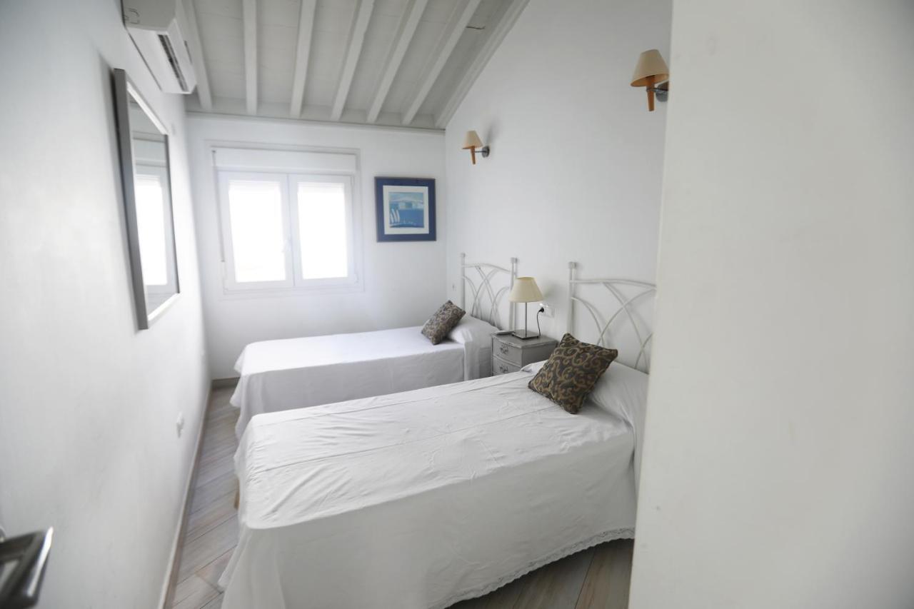 Apartamento Isla de Arriarán Málaga Exterior foto